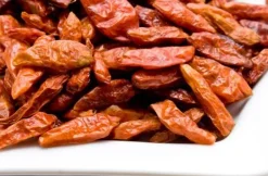 PEPERONCINO INTERO 1-3 CM